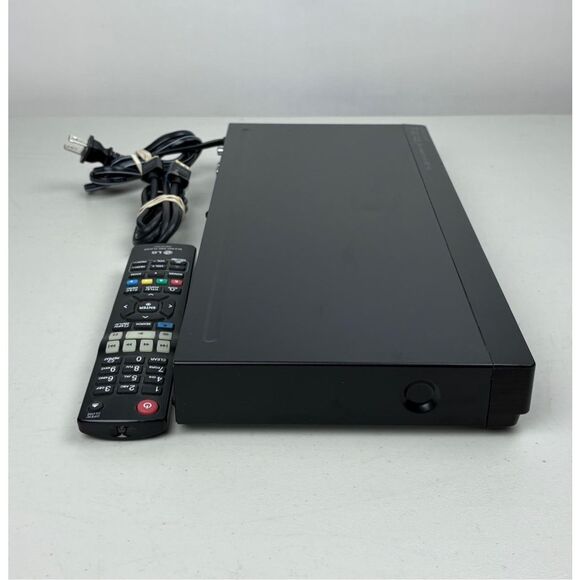 LG 3D Blu-Ray Player BD645 Full HD1080P Dolby Digital Plus BD Live w/ Remote - Picture 7 of 13
